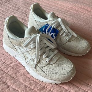 New Cream/White sneakers ASICS